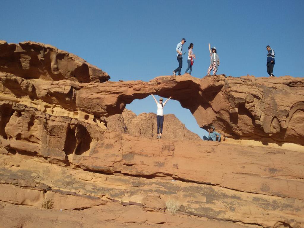 Wadi Rum Quiet Village Camp エクステリア 写真