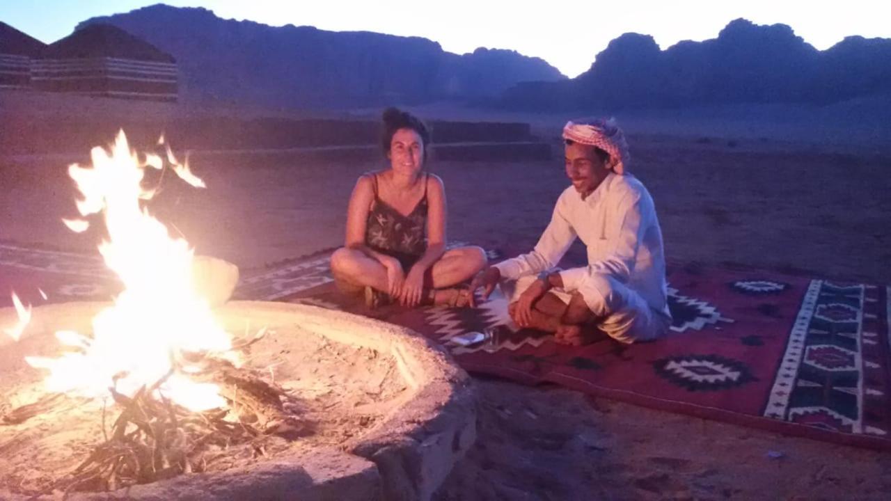 Wadi Rum Quiet Village Camp エクステリア 写真